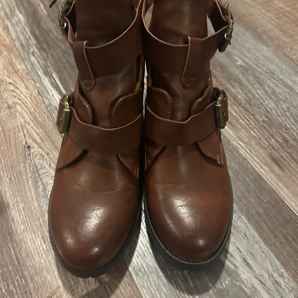 Pierre Dumas Ankle Boots Pierre Dumas brown straps 8 ankle shoes NWOT s34 - Picture 2 of 6